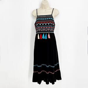 Andrée by Unit NEW Black Embroidered Floral Tassels Midi Dress Sz M Festival